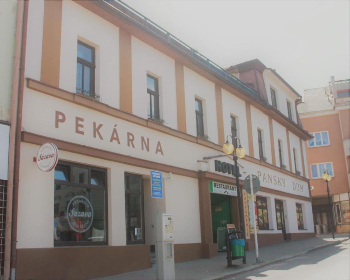 Hotel Pansky Dum Жамберк Экстерьер фото